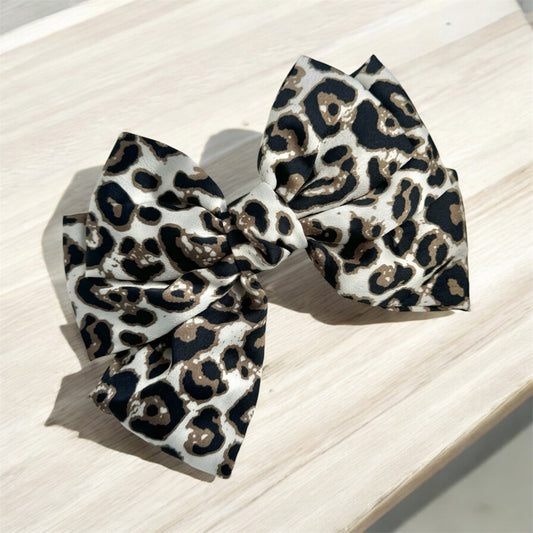 Animal Print Bow Barrette Clip: Wild & Stylish Hair Accessory