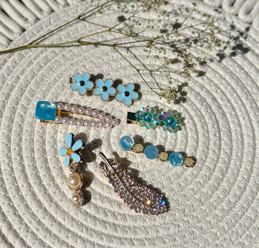 Sapphire Splendour: Set of 6 Small Hair Clips with Blue and Gold Accents