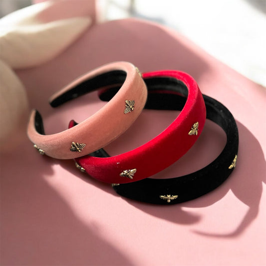 Golden Buzz: Bee-Band Headband with Striking Pink and Gold Accents