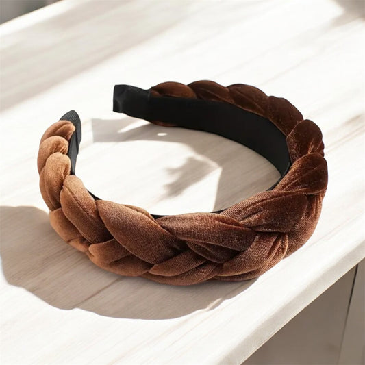 Caramel Velvet Twisted Wide Headband: Luxurious & Chic Hair Accessory