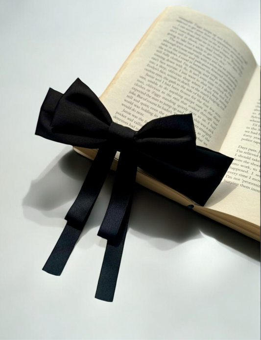 Timeless Chic: Handcrafted Bow Clip in Black